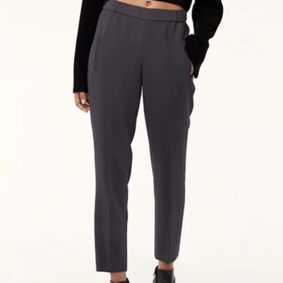 Aritzia Wilfred Darontal Crepe Cropped Pants - Picture 14 of 14